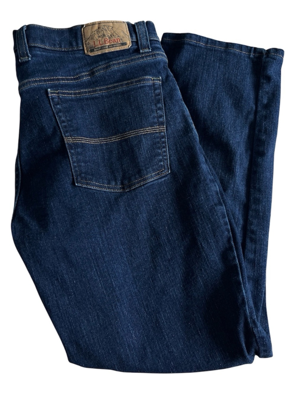L.L. Bean Standard Fit Jeans Men's 38x30 (36x28) Dark Wash Straight Leg Stretch